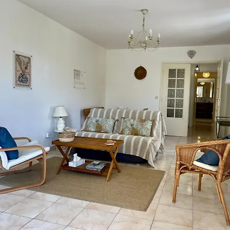T3 Les Juandines Apartment *